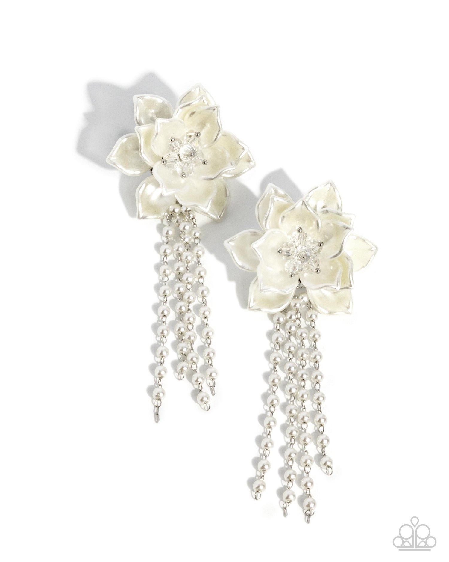 LOTUS LENGTH EARRINGS – WHITE – 1312