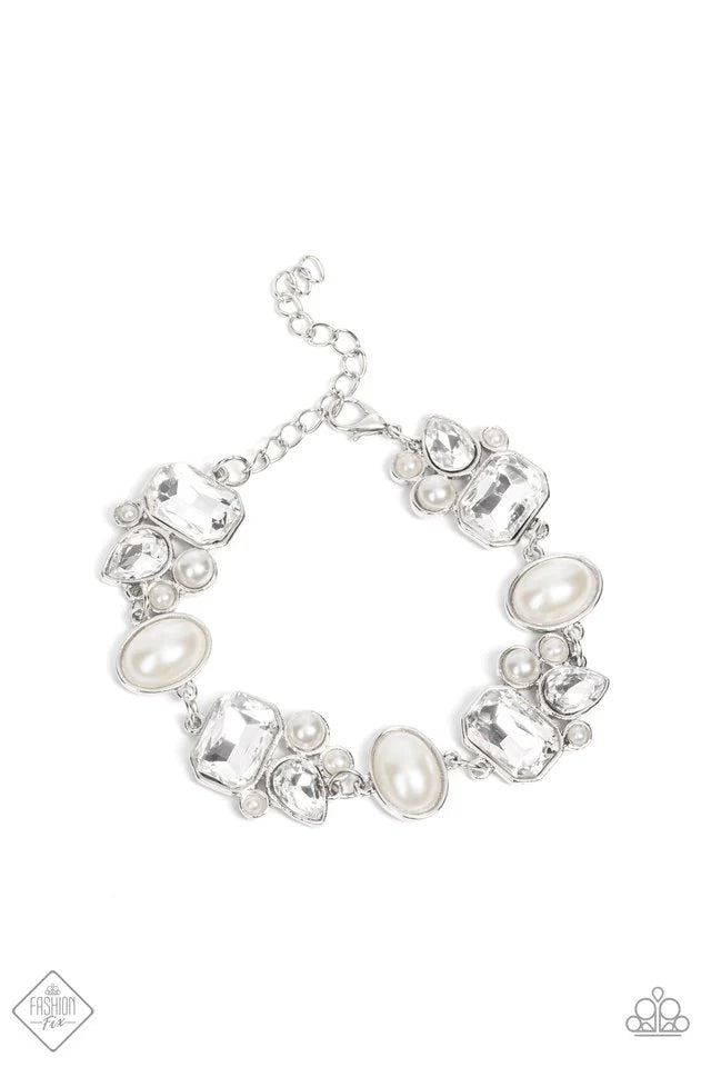 BEST IN SHOWSTOPPING - WHITE BRACELET - FIERCELY 5TH AVENUE - 1539