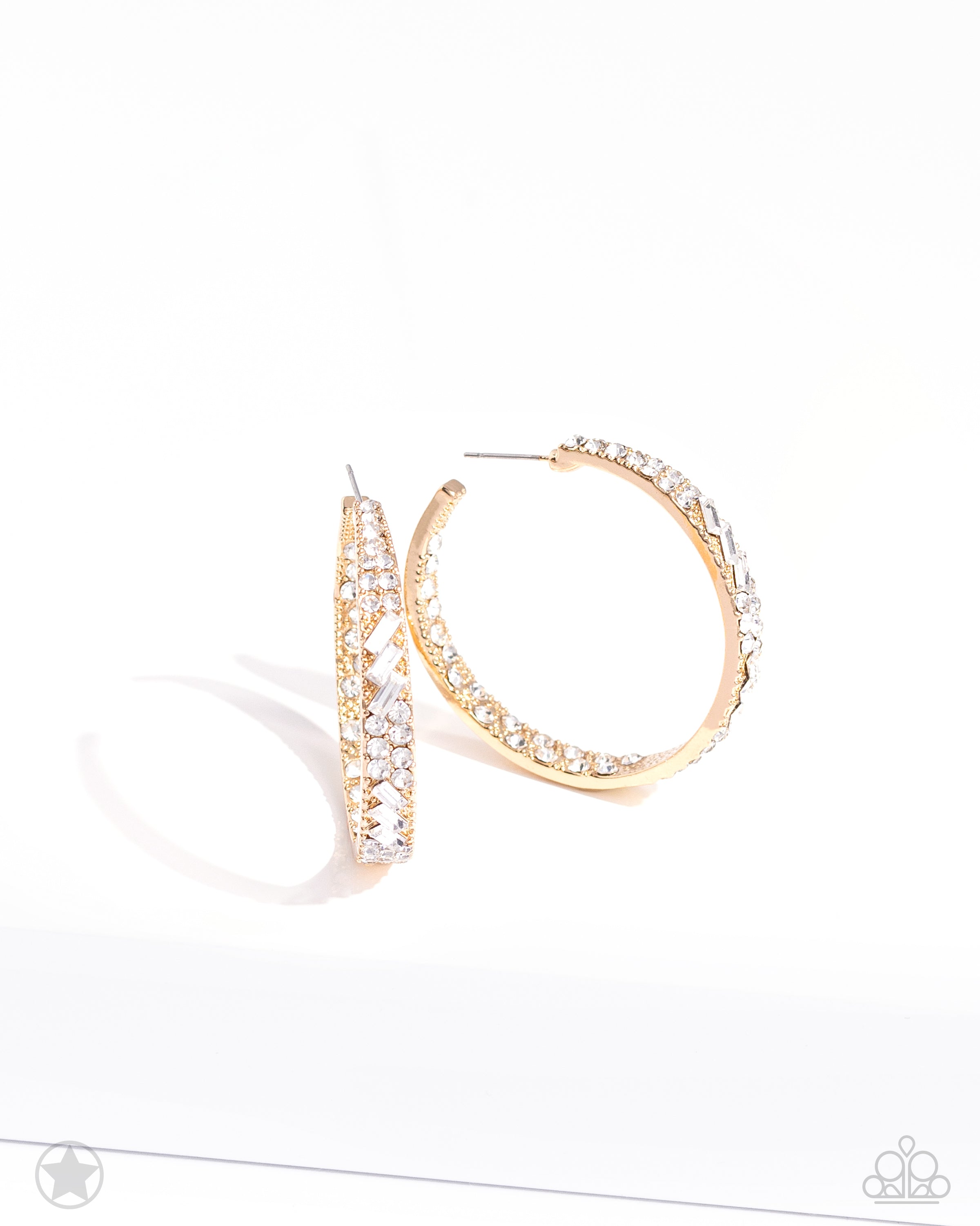 GLITZY BY ASSOCIATION – GOLD HOOP EARRINGS – 1308