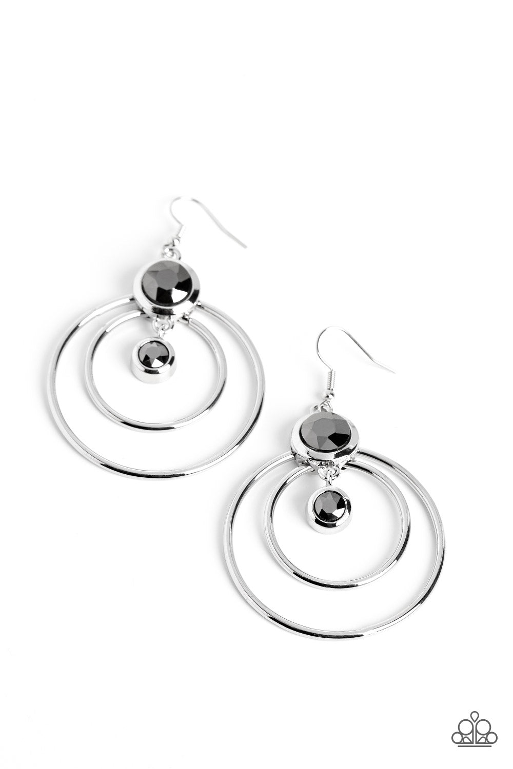 DAPPERLY DELUXE - SILVER EARRING - PAPARAZZI – 1300