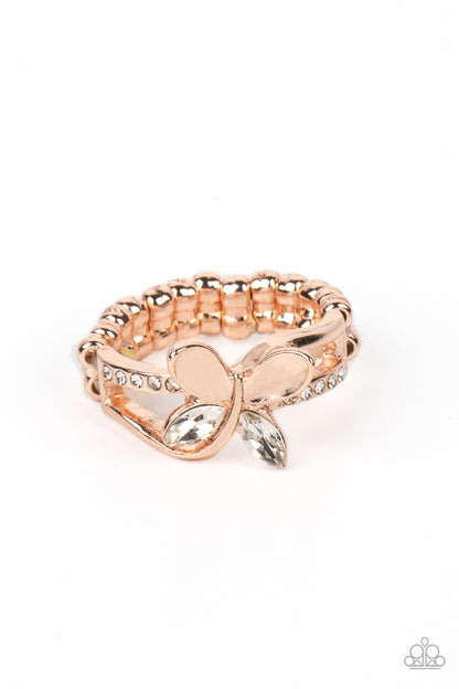 FETCHING FLUTTER - ROSE GOLD RING – PAPARAZZI – 2014