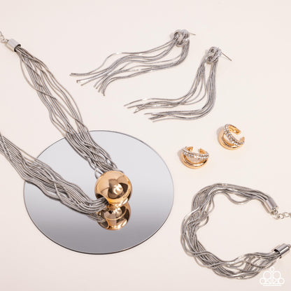 SIZZLING SPOTLIGHT – GOLD CUFF EARRING – MAGNIFICENT MUSINGS – 1640