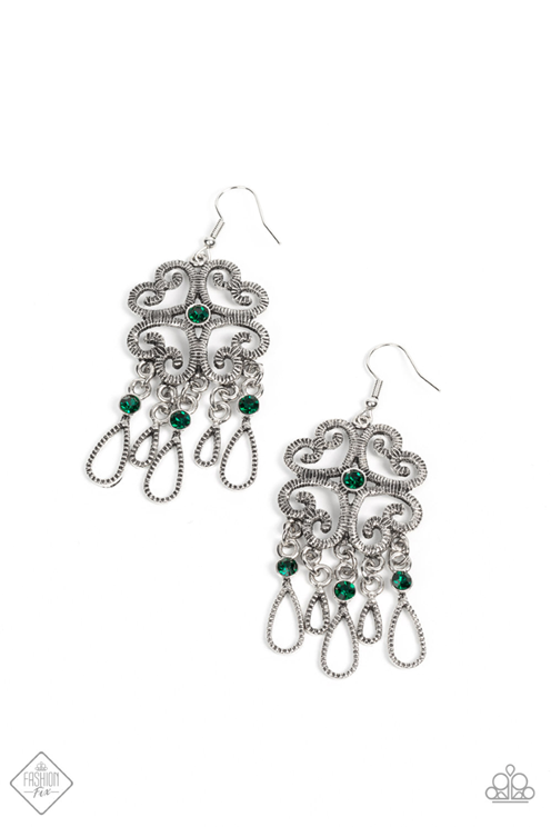 MAJESTIC MAKEOVER - GREEN EARRING - GLIMPSES OF MALIBU - 1540