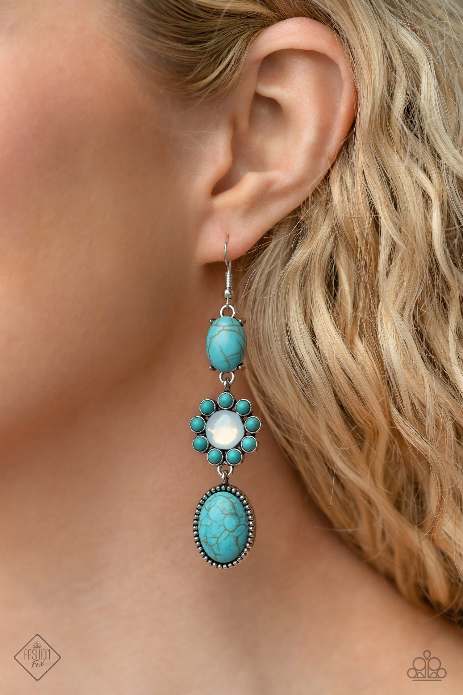 CAREFREE COWBOY - BLUE EARRING - SIMPLY SANTA FE – 1616