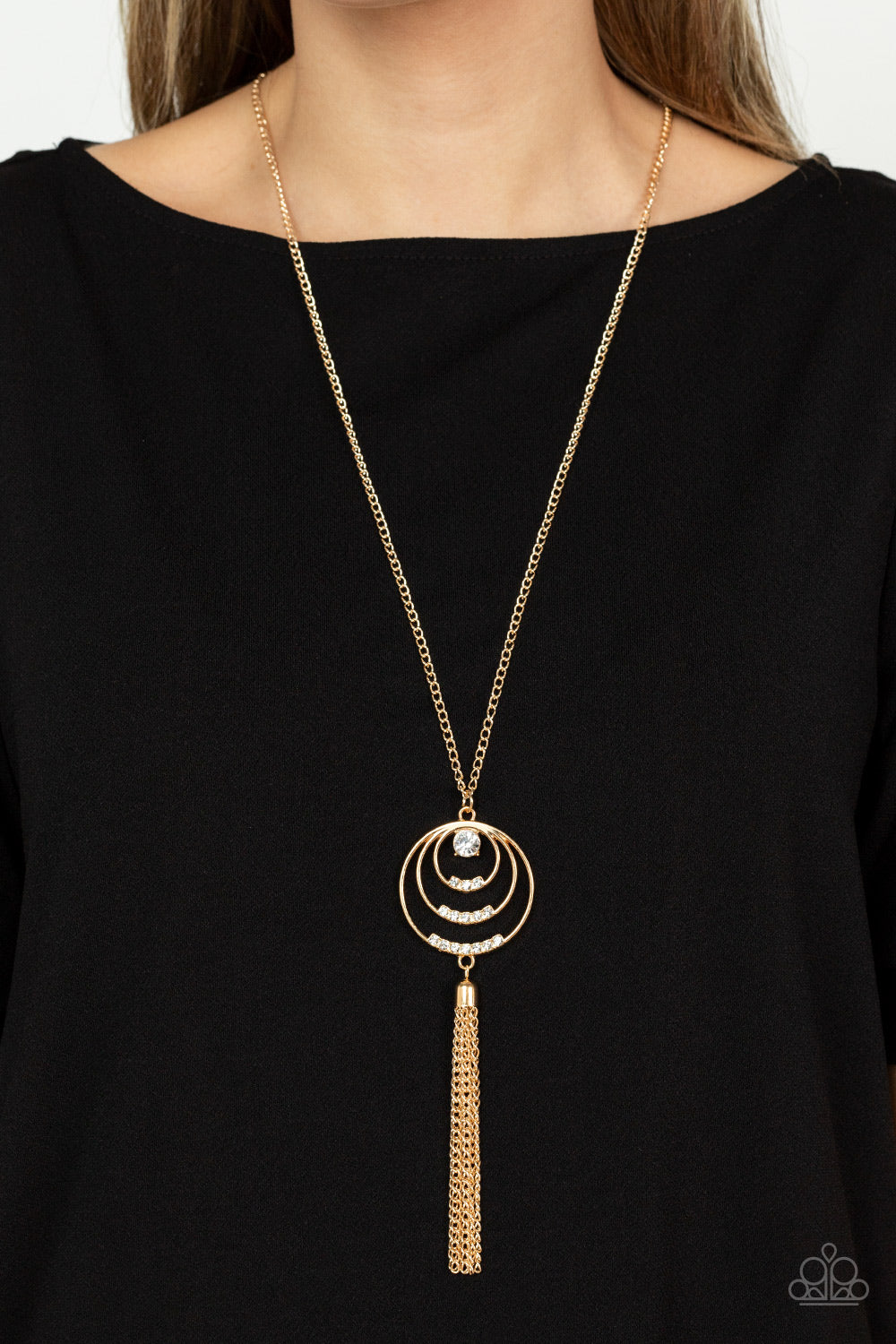 SPIRALING SPARKLE - GOLD NECKLACE - PAPARAZZI - 1835