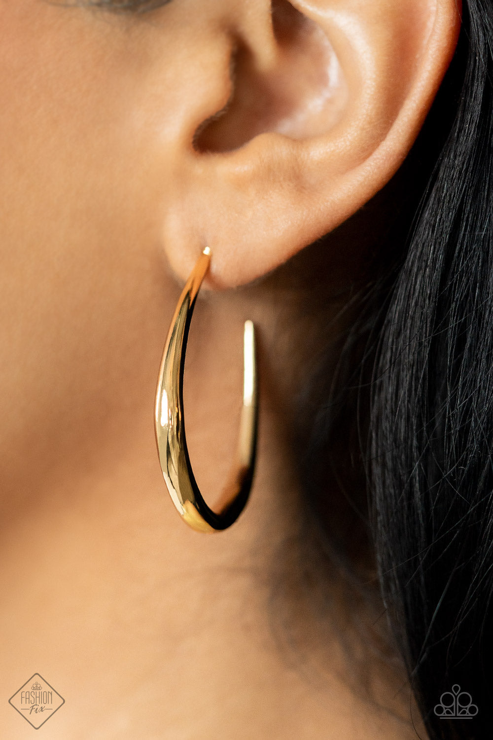 CURVE YOUR APPETITE - GOLD HOOP EARRING - FIERCELY 5TH AVENUE - 1569