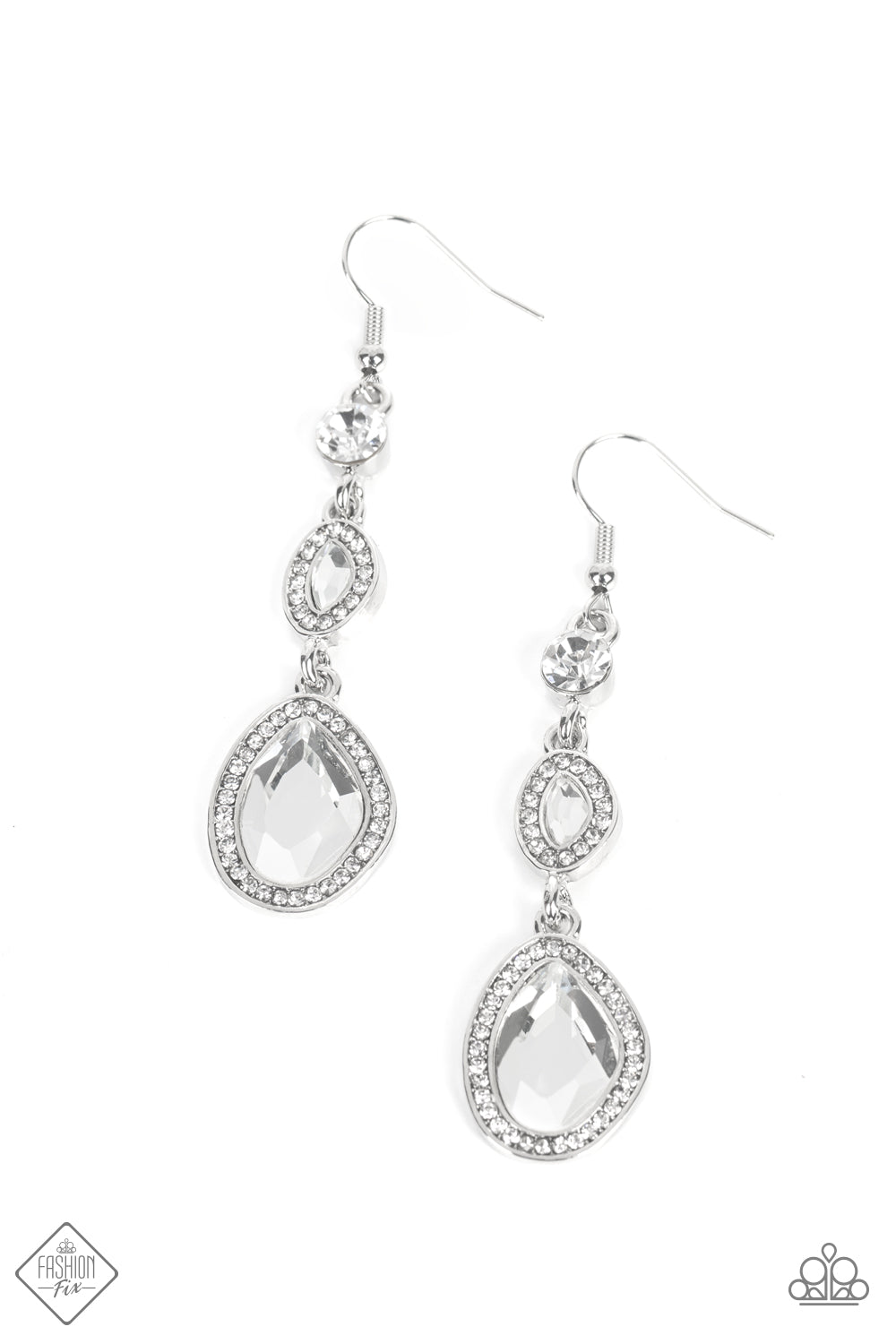 DRIPPING SELF-CONFIDENCE - WHITE EARRING - FIERCELY 5TH AVENUE - 1574