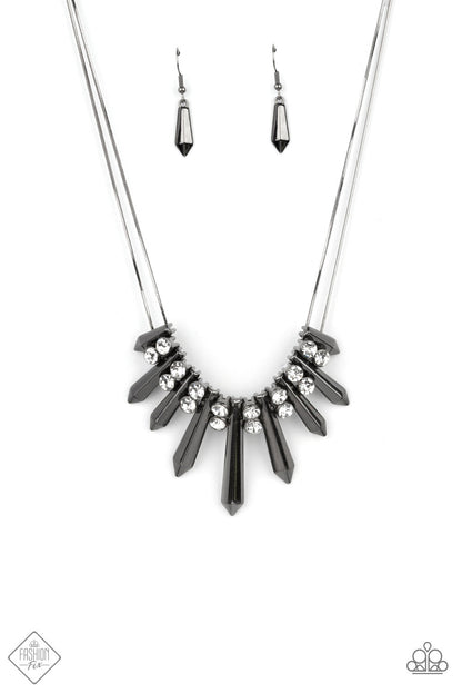 DANGEROUS DAZZLE - BLACK NECKLACE - MM - 1508