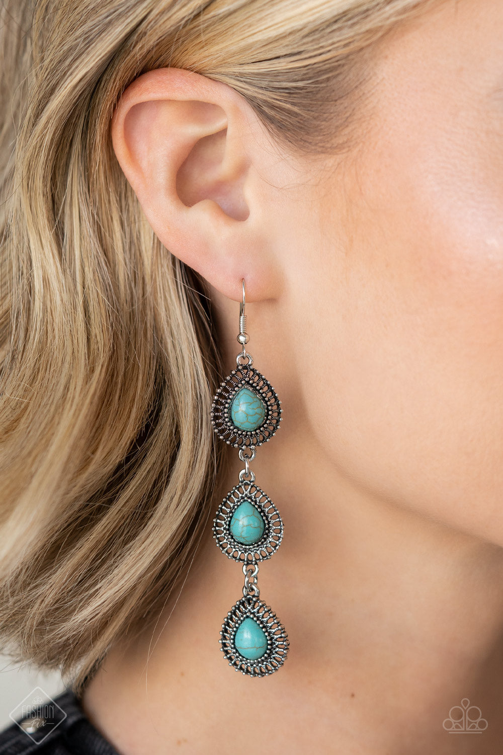 DESERTSCAPE DWELLER - BLUE EARRINGS - SSF - 1562