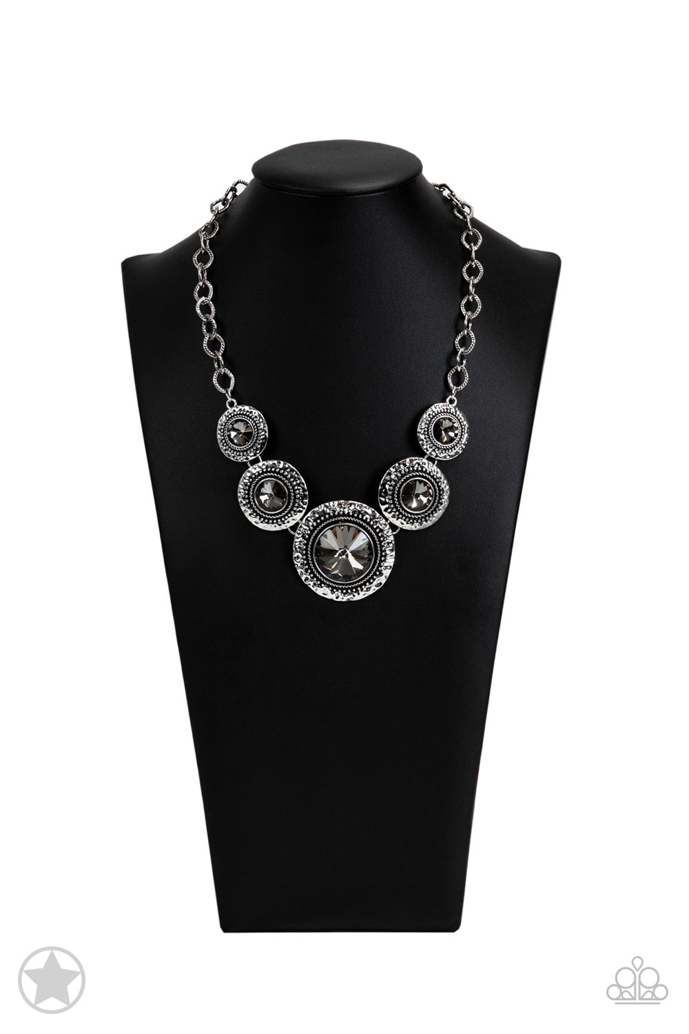 GLOBAL GLAMOUR - BLACK NECKLACE - PAPARAZZI - 1783