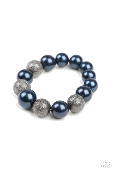 HUMBLE HUSTLE - SPARKLING BLUE BRACELET - PAPARAZZI - 1113