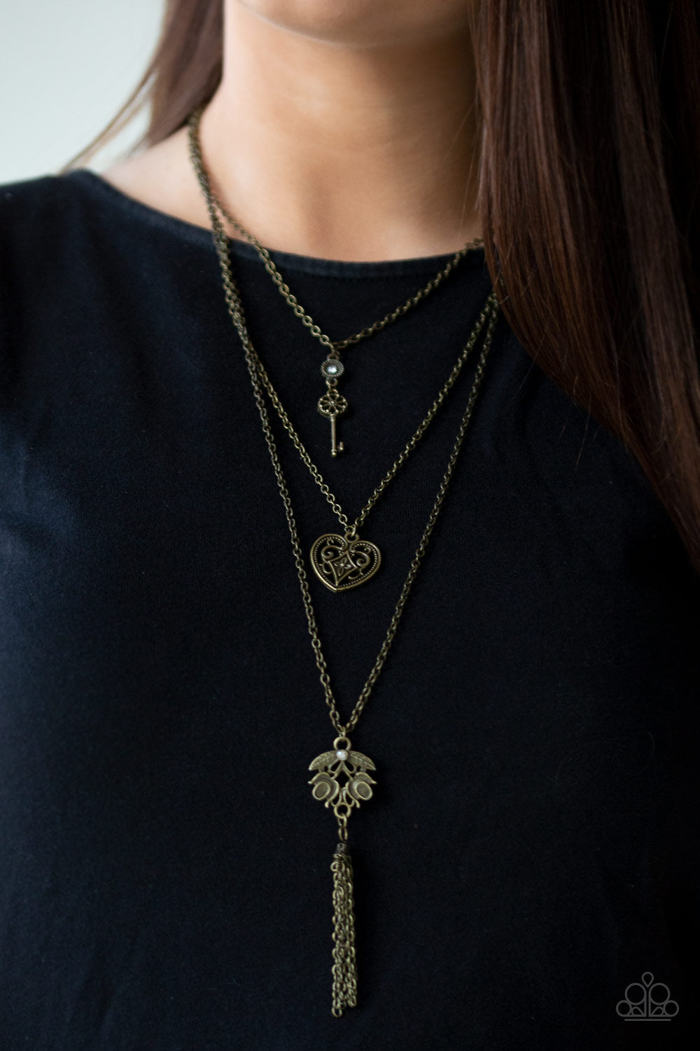 LOVE OPENS ALL DOORS - BRASS NECKLACE - PAPARAZZI - 1792
