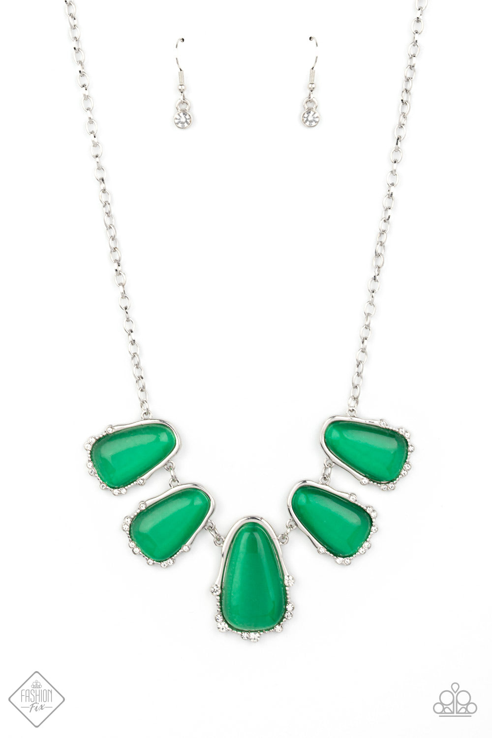 NEWPORT PRINCESS - GREEN NECKLACE - PAPARAZZI -1797